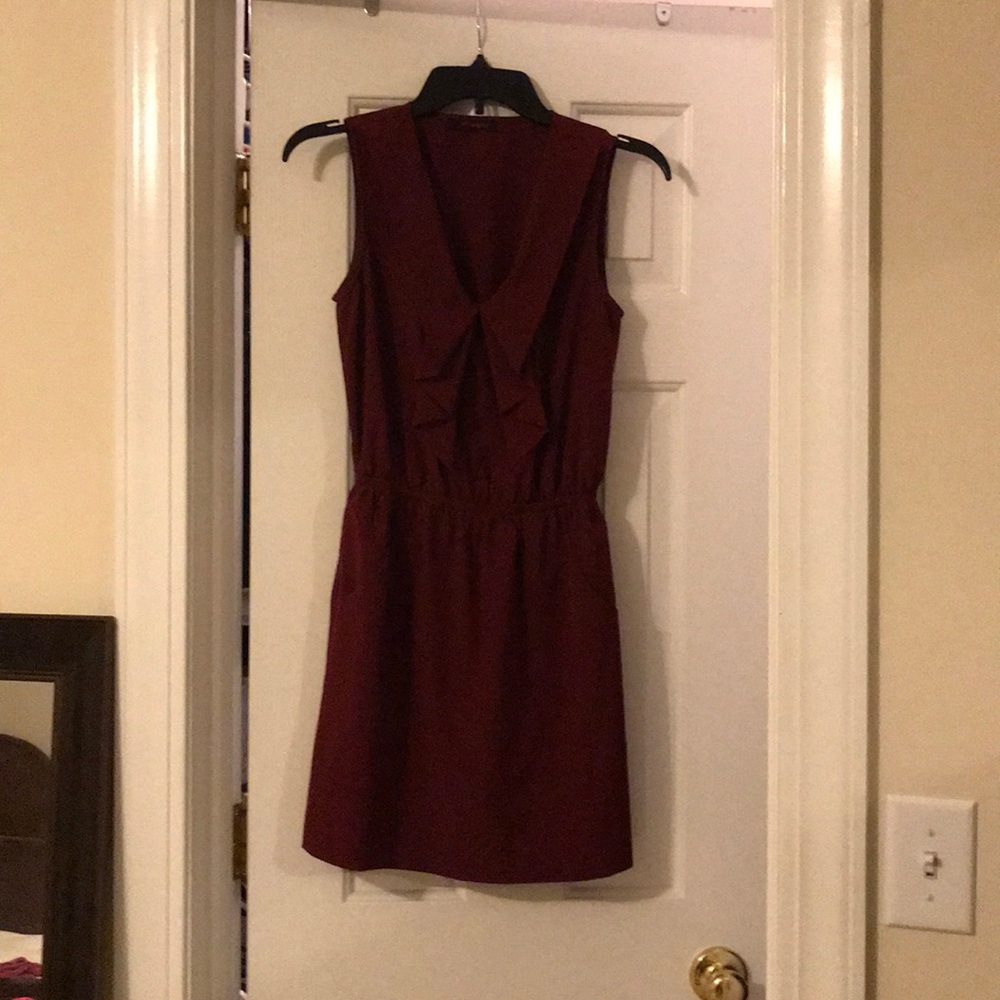 Sleeveless dress